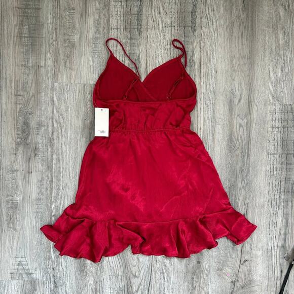 NWT Tobi Red Satin Ruffle Mini Dress Adjustable Spaghetti Straps Size S Small - Picture 6 of 12